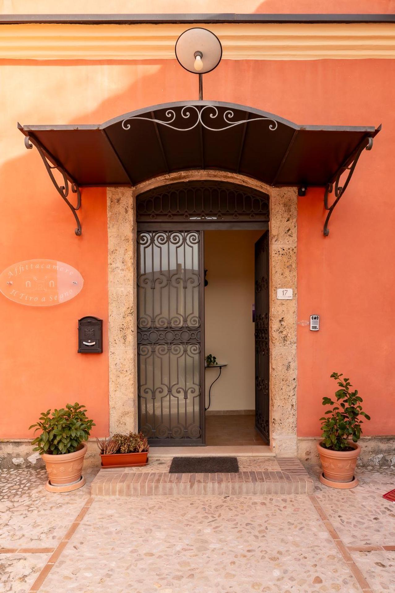 Affittacamere Il Tiro A Segno Norcia Exterior foto